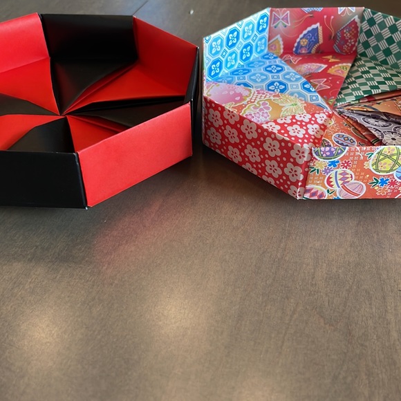 Origami Container - Picture 4 of 8
